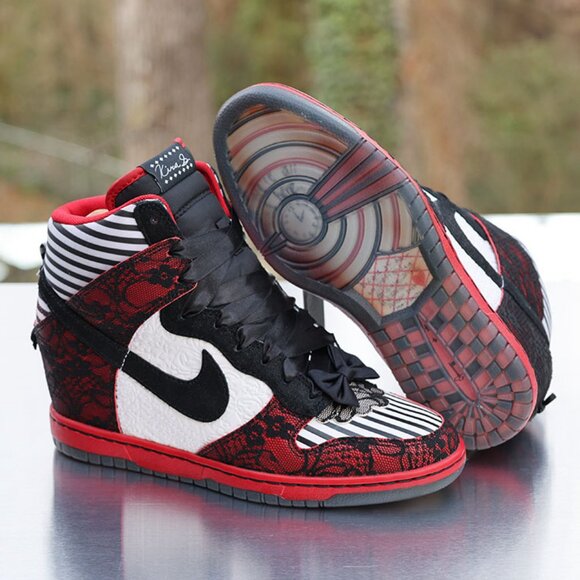 Nike Dunk Sky Hi Doernbecher - Picture 5 of 16